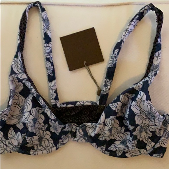acacia swimwear Other - Acacia Geneva Top L NWT acacia swimwear Other - Acacia Geneva Top L NWT